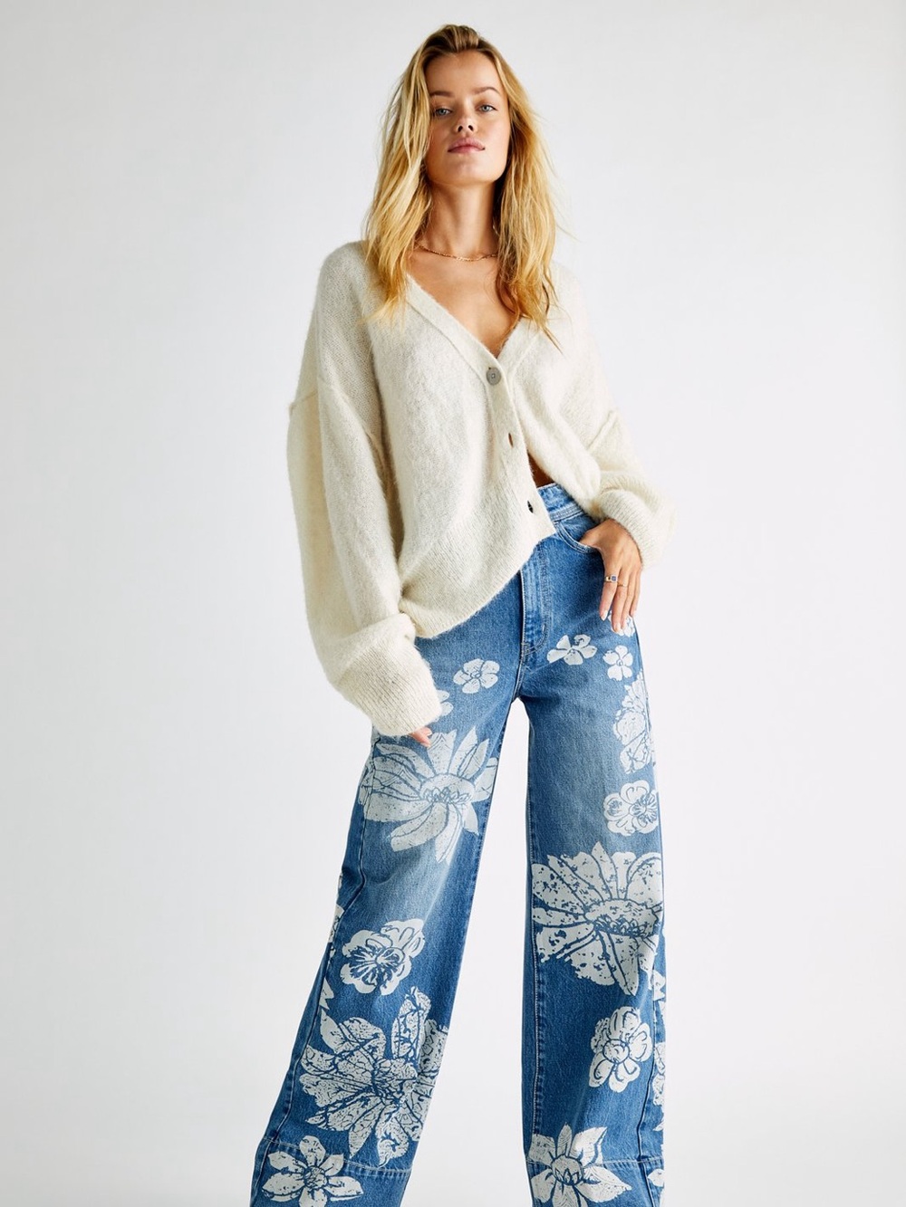 We The Free Talia Floral Discharge Trouser Flare Jeans 26